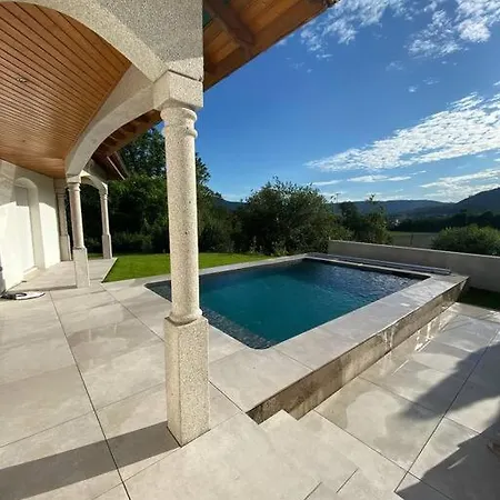 Hébergement de vacances Des Cloisieures *